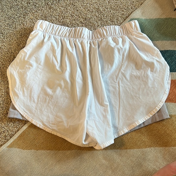 Nike shorts w built in spandex - Picture 3 of 5